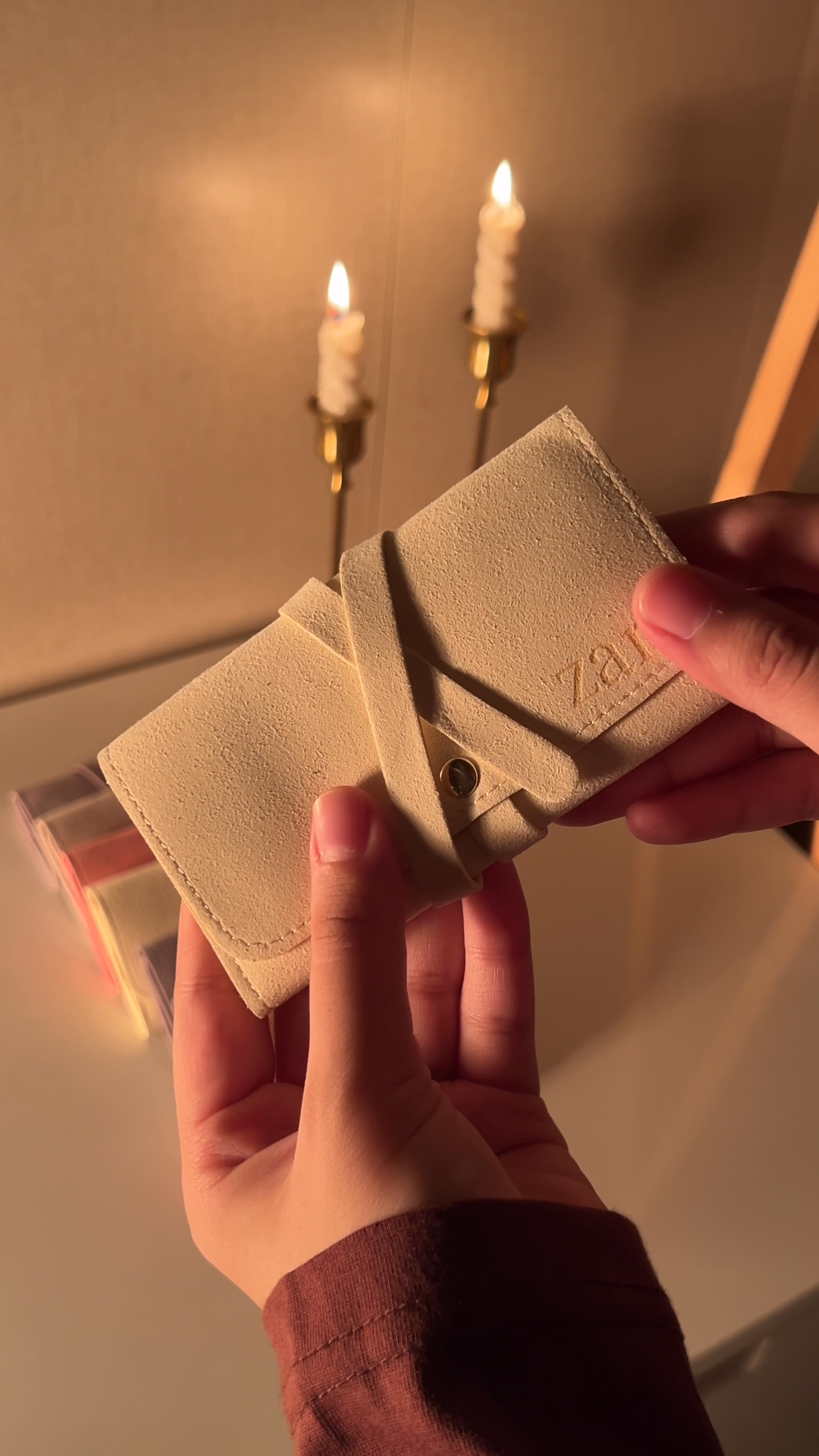 Velin Pouch - Beige